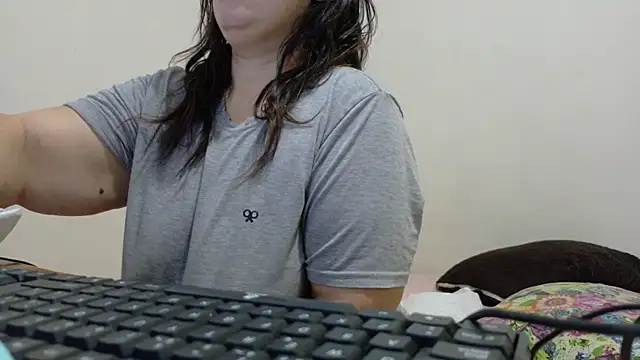 Snapshot of ladydeathz chatting on 11.27.25 ladydeathz online show from 11.27.25