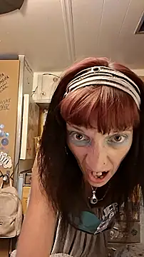 whitetrashdirtyslut online show from 06.10.26