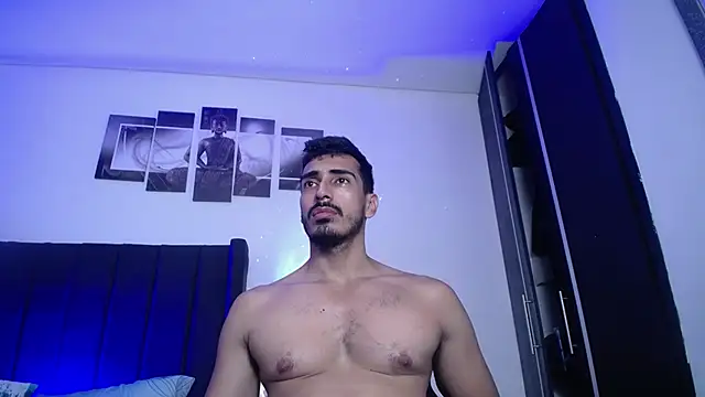 Snapshot of muscle_ares chatting on 03.17.25 muscle ares online show from 03.17.25