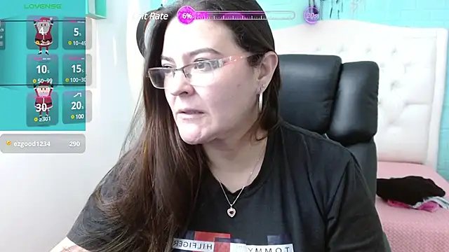 Snapshot of MsJossie chatting on 12.22.24 MsJossie online show from 12.22.24