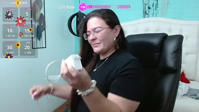 Snapshot of MsJossie chatting on 03.19.25 MsJossie online show from 03.19.25