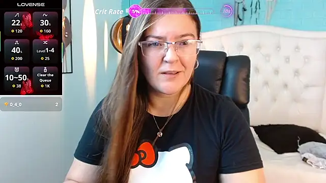 Snapshot of MsJossie chatting on 09.25.25 MsJossie online show from 09.25.25
