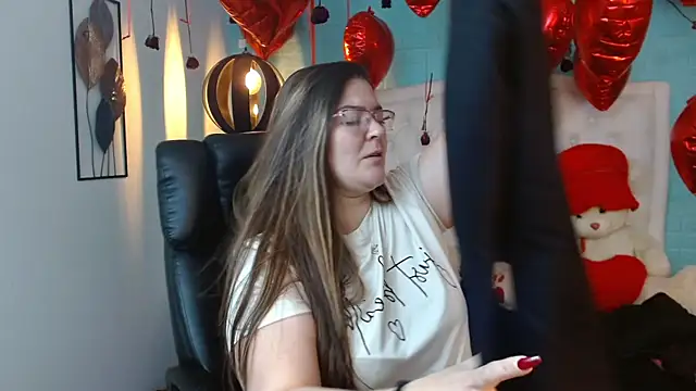 MsJossie online show from 02.19.26