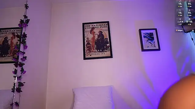 Snapshot of YourMandy chatting on 10.06.25 YourMandy online show from 10.06.25