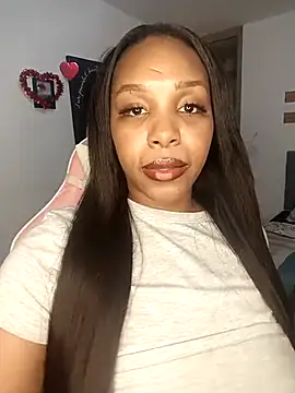 Snapshot of kitty__blackgl chatting on 02.26.25 kitty blackgl online show from 02.26.25