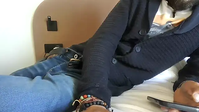 MonKeeees online show from 09.24.25