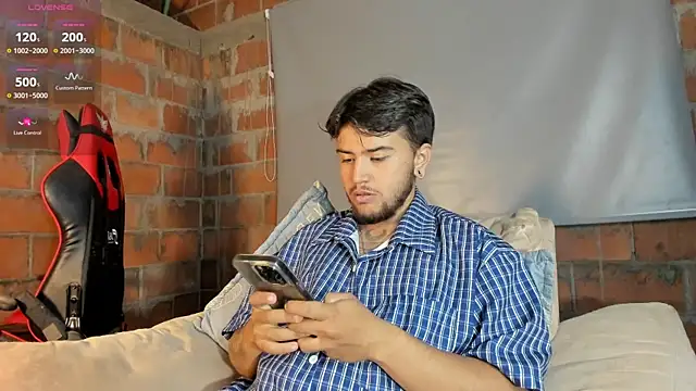 Snapshot of ftmphilip_ chatting on 07.17.26 ftmphilip online show from 07.17.26