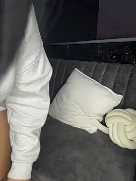 GabriellaFerrer online show from 12.16.25