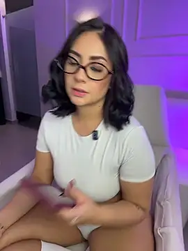 Snapshot of GabriellaFerrer chatting on 06.05.26 GabriellaFerrer online show from 06.05.26