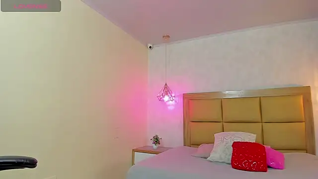 LARSONMIA online show from 03.06.26