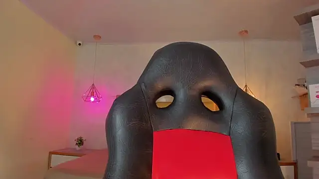 LARSONMIA online show from 03.10.26