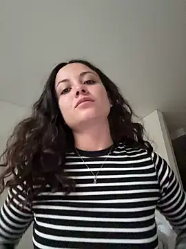Megan Rodrigo online show from 05.02.26