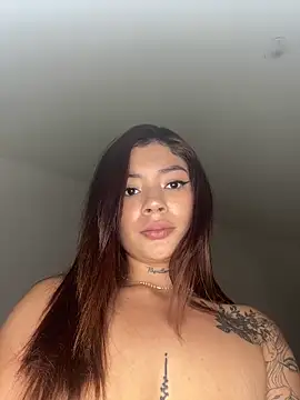 Roxanne 08 online show from 03.11.25