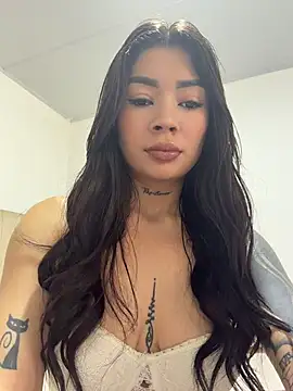 Roxanne 08 online show from 07.27.26