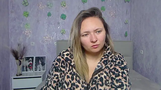 SallyVerda online show from 03.20.25