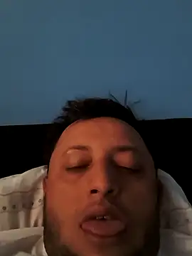 Snapshot of BatiBattman69 chatting on 01.22.25 BatiBattman69 online show from 01.22.25