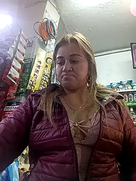 Snapshot of BatiBattman69 chatting on 02.18.25 BatiBattman69 online show from 02.18.25