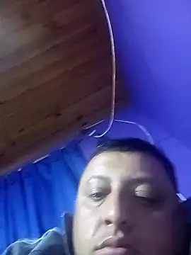 Snapshot of BatiBattman69 chatting on 02.27.25 BatiBattman69 online show from 02.27.25