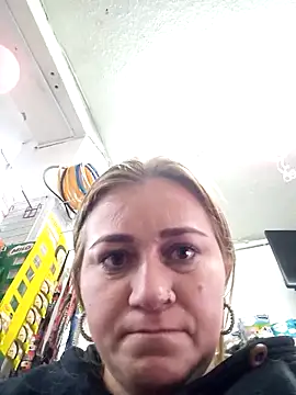 Snapshot of BatiBattman69 chatting on 02.28.25 BatiBattman69 online show from 02.28.25