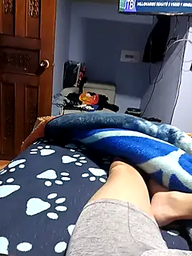 Snapshot of BatiBattman69 chatting on 03.10.25 BatiBattman69 online show from 03.10.25