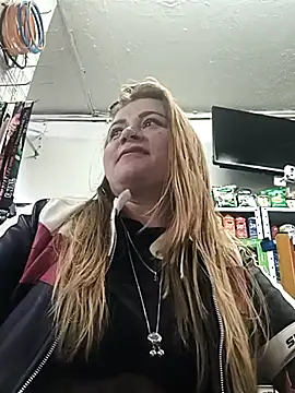 Snapshot of BatiBattman69 chatting on 03.17.25 BatiBattman69 online show from 03.17.25