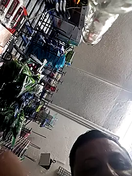 Snapshot of BatiBattman69 chatting on 03.19.25 BatiBattman69 online show from 03.19.25