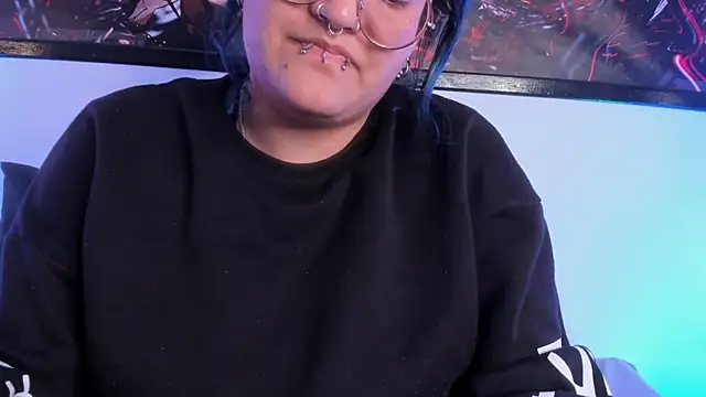 lucky-leah online show from 05.06.26