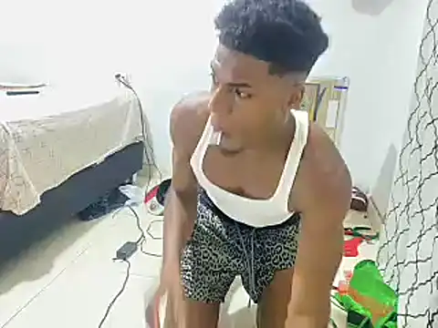 Snapshot of andrews2399 chatting on 12.23.24 andrews2399 online show from 12.23.24