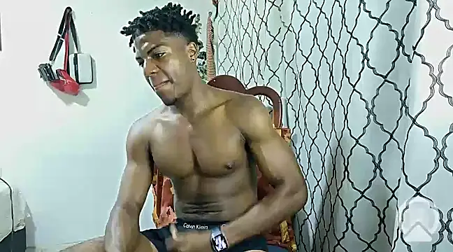 Snapshot of andrews2399 chatting on 03.13.25 andrews2399 online show from 03.13.25