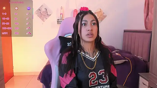 Snapshot of Kayla_foxxy chatting on 06.15.26 Kayla foxxy online show from 06.15.26