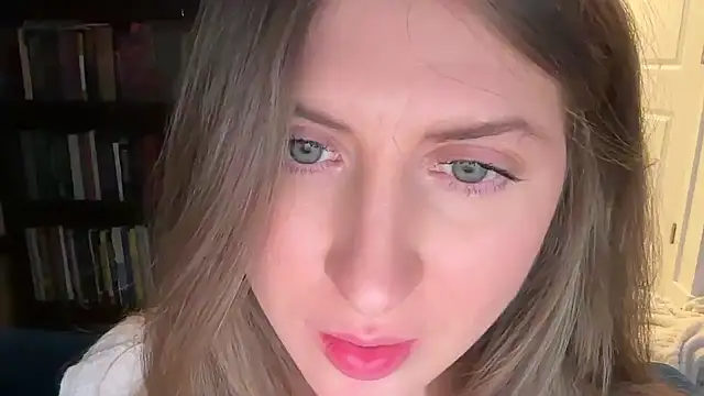 YUMIandbigWOLF online show from 02.28.25