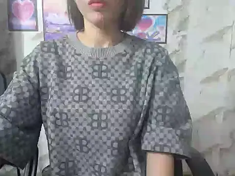 Snapshot of Love_bug15 chatting on 03.13.25 Love bug15 online show from 03.13.25