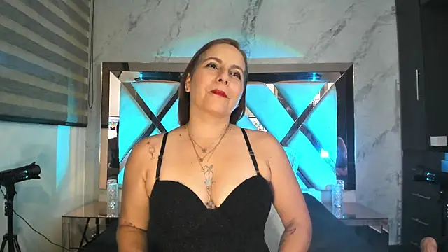 Susy wisee online show from 07.31.26