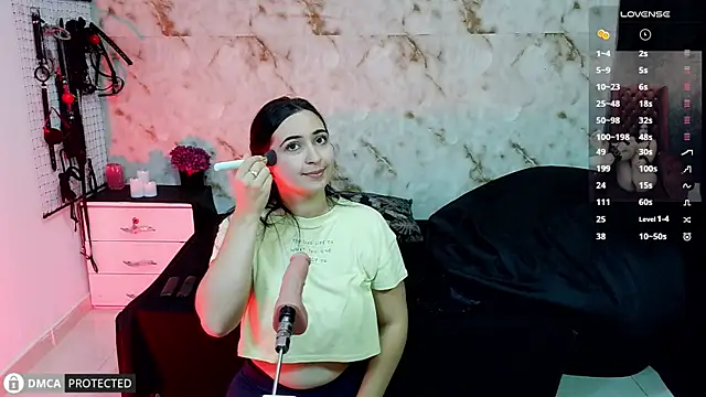 Abbieowenx online show from 04.28.26