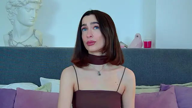 Snapshot of MarieKarma chatting on 02.04.25 MarieKarma online show from 02.04.25
