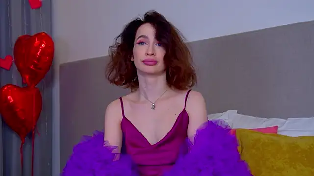 Snapshot of MarieKarma chatting on 02.14.25 MarieKarma online show from 02.14.25