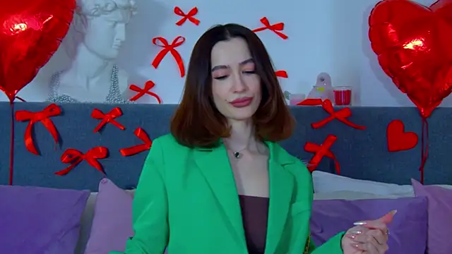 Snapshot of MarieKarma chatting on 02.19.25 MarieKarma online show from 02.19.25