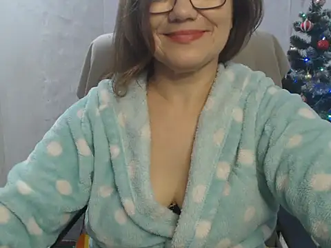 Snapshot of KittyyLaBeauty chatting on 01.05.26 KittyyLaBeauty online show from 01.05.26