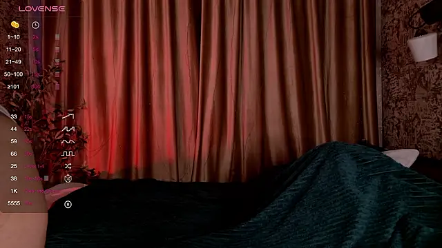 Snapshot of FreyaRaya chatting on 03.15.26 FreyaRaya online show from 03.15.26