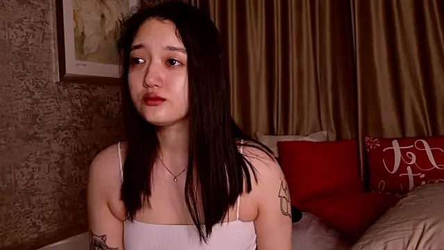 FreyaRaya online show from 06.25.26