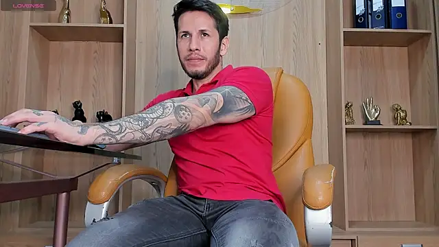Snapshot of George_Diesell chatting on 05.17.26 George Diesell online show from 05.17.26