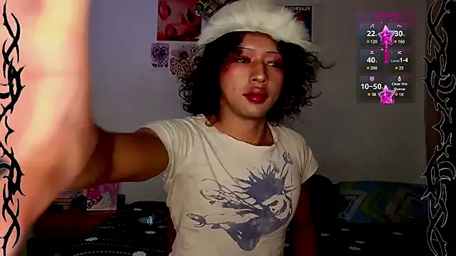 Snapshot of angelsdustxxx chatting on 12.24.24 angelsdustxxx online show from 12.24.24