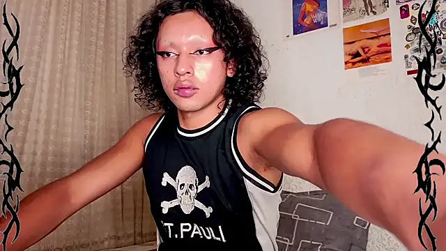 Snapshot of angelsdustxxx chatting on 01.24.25 angelsdustxxx online show from 01.24.25