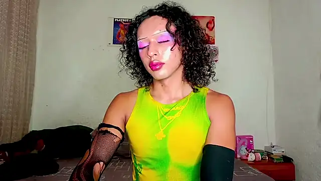 Snapshot of angelsdustxxx chatting on 02.14.25 angelsdustxxx online show from 02.14.25