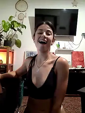 latinkiera online show from 02.13.25