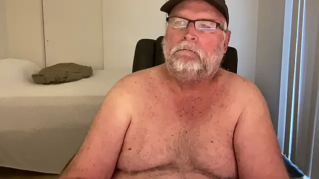 Snapshot of Drummajor chatting on 02.16.26 Drummajor online show from 02.16.26