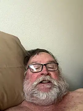 Snapshot of Drummajor chatting on 03.15.26 Drummajor online show from 03.15.26