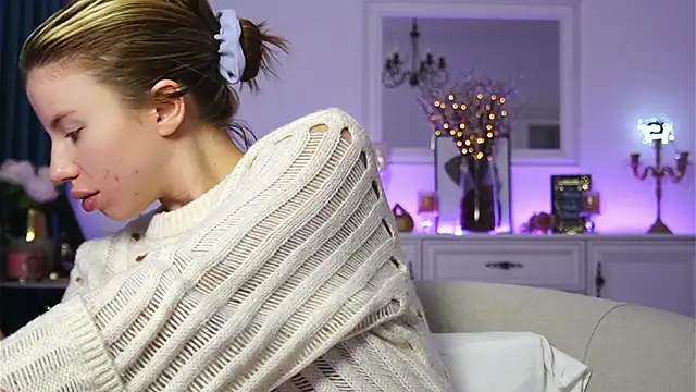 ivyleague  online show from 10.13.25