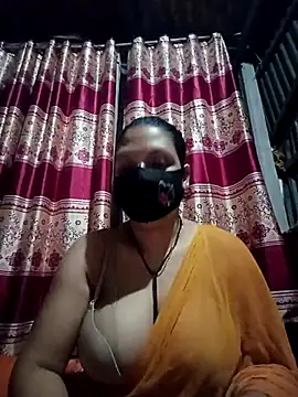 Snapshot of Depte- chatting on 10.28.25 Depte- online show from 10.28.25