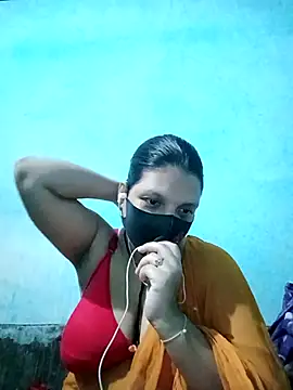 Snapshot of Depte- chatting on 11.06.25 Depte- online show from 11.06.25